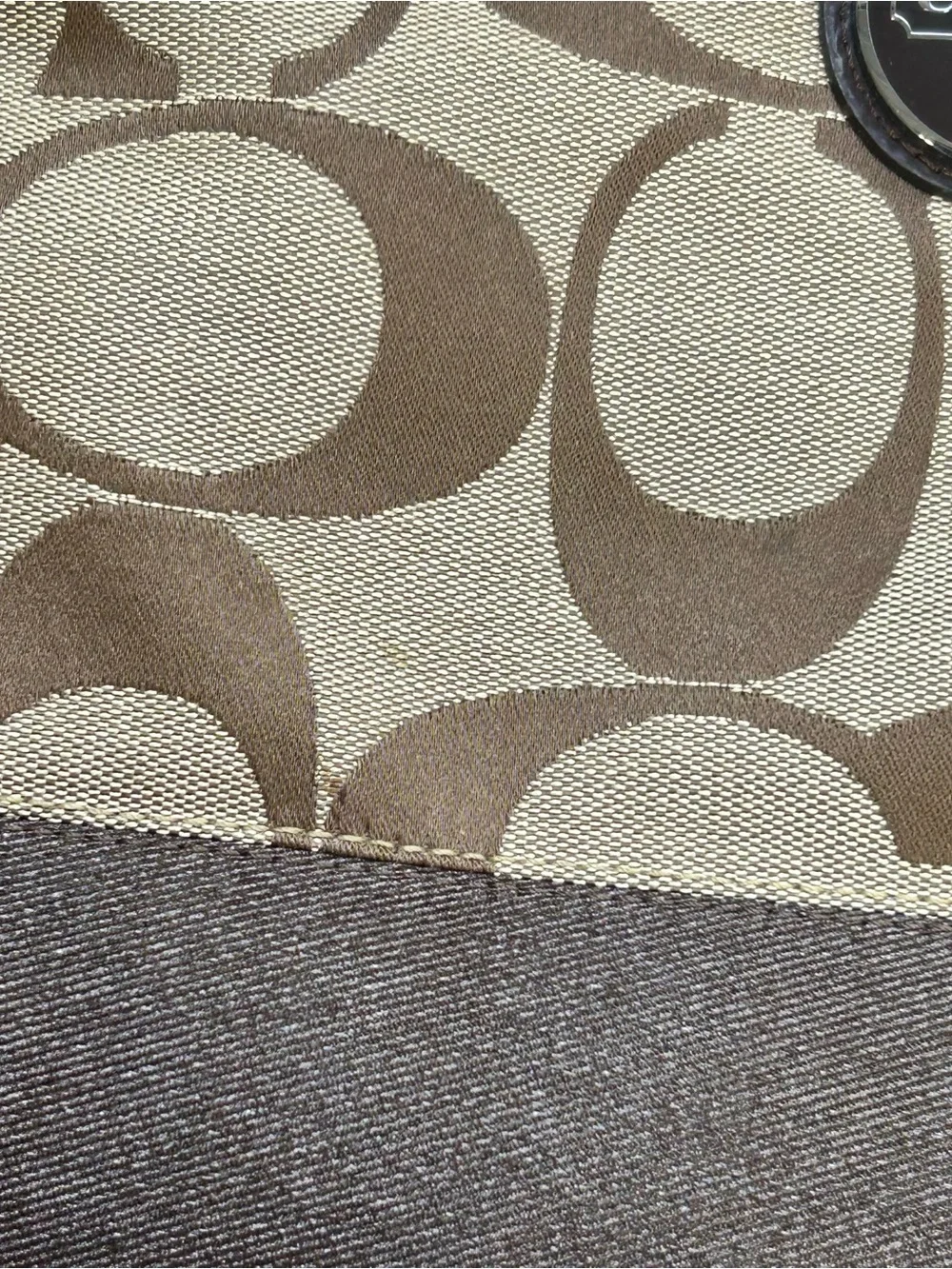 Coach classic shoulder